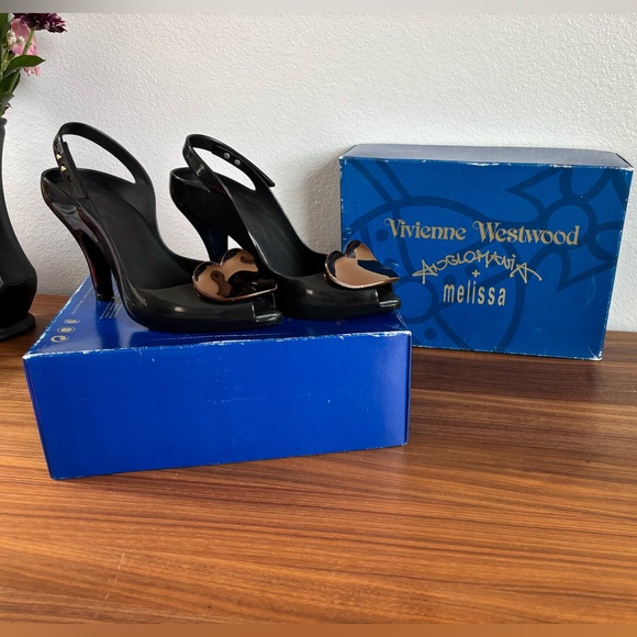Vivienne Westwood Black Heels with Gold Heart Detail - Picture 1 of 4
